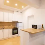 Rados Апартаменти
