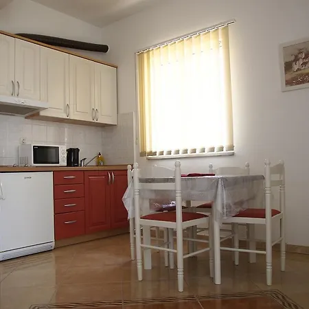 Apartament Rados